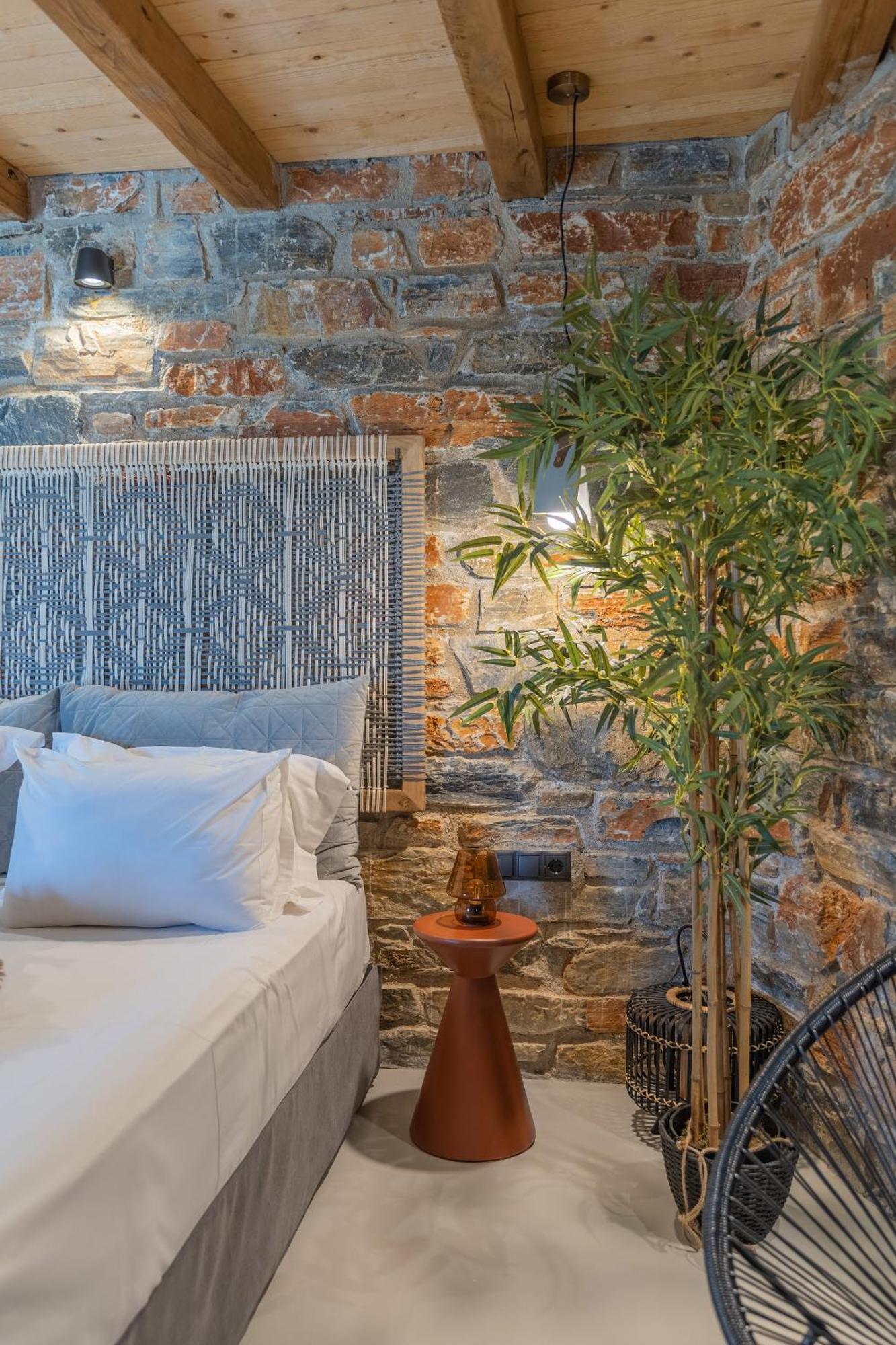 Harmony Luxury Naxos *