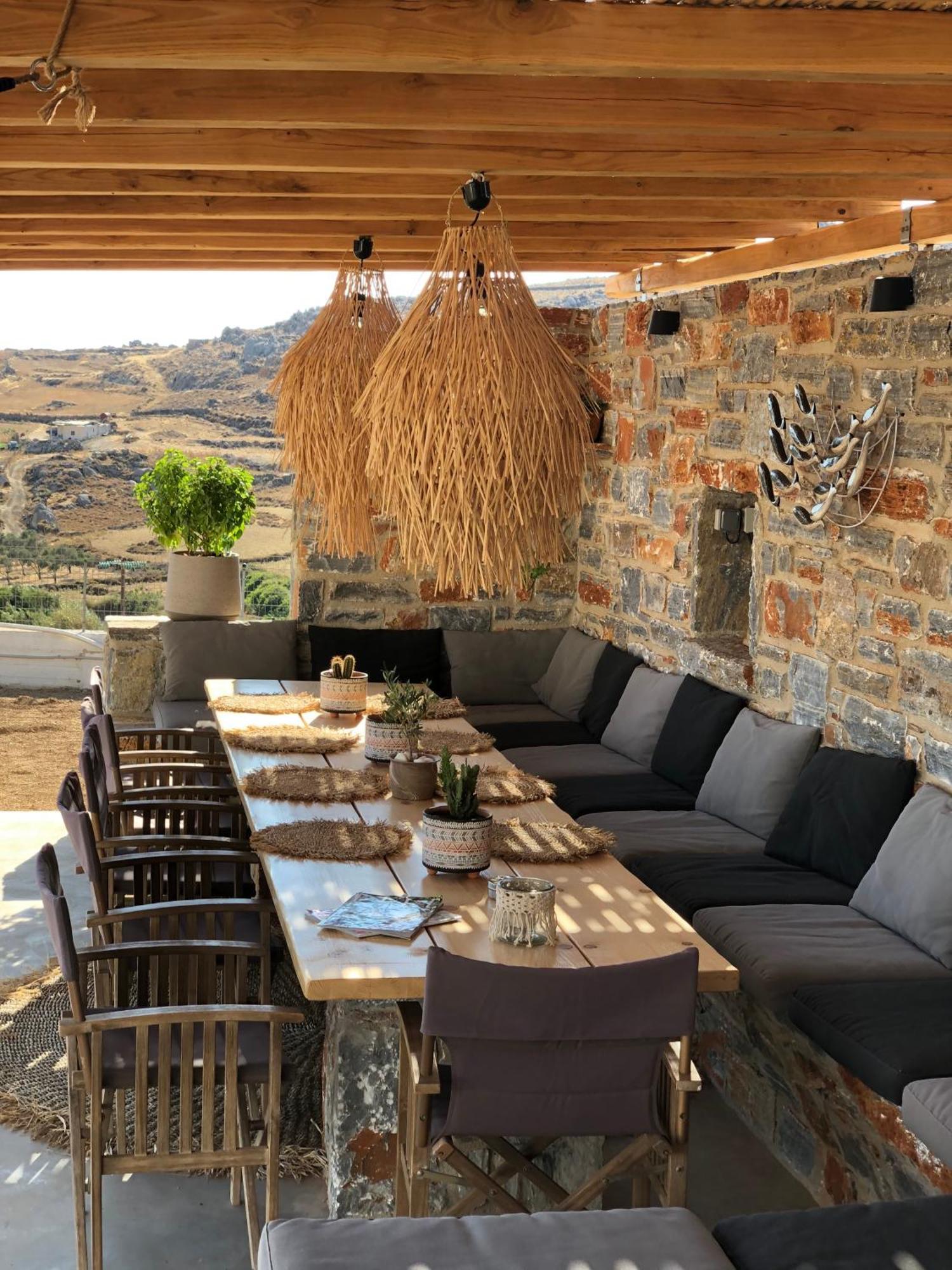 Harmony Luxury Naxos
